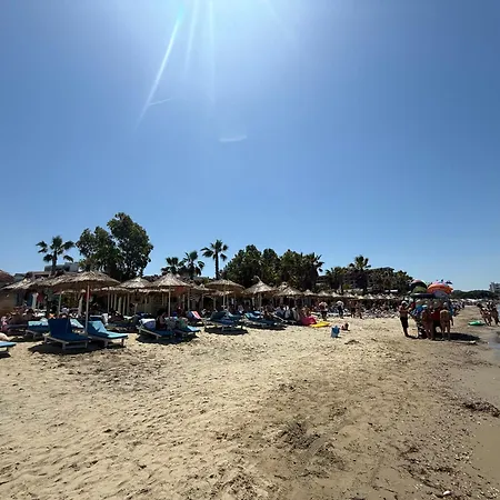 Nexttoseagolemap4 דירה